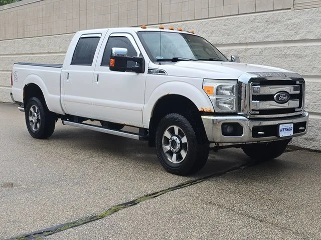 Used 2011 White Ford Lariat image 14