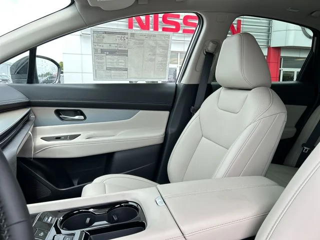 New 2026 Champagne Silver Metallic Nissan SL image 27