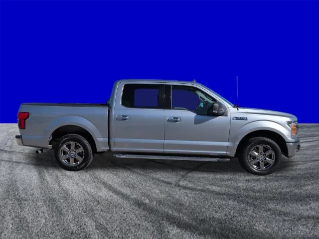 Certified Used 2020 Iconic Silver Metallic Ford XLT image 3