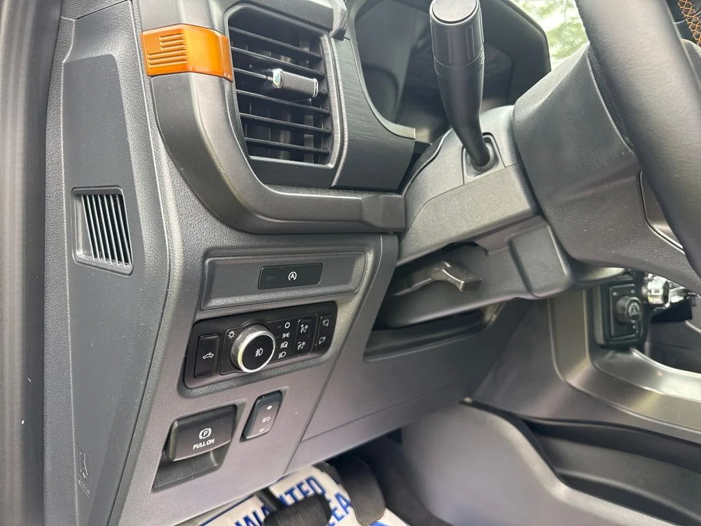 Used 2025 Antimatter Blue Metallic Ford Tremor image 16