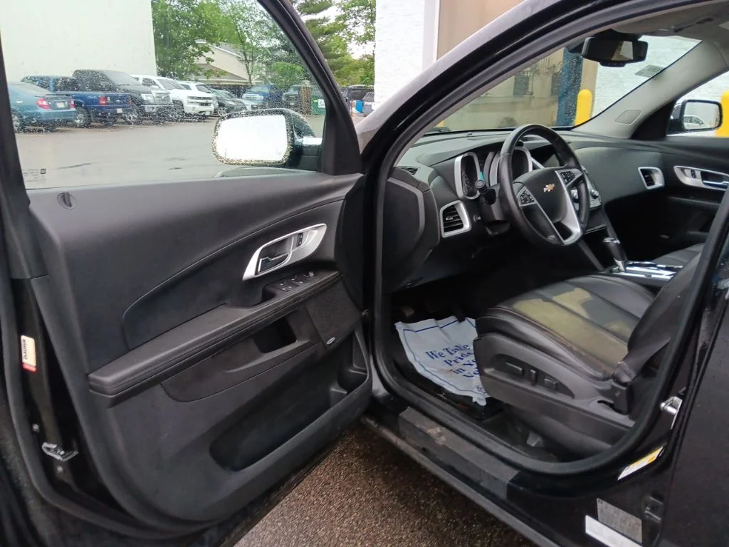 Used 2017 Black Chevrolet Premier image 13