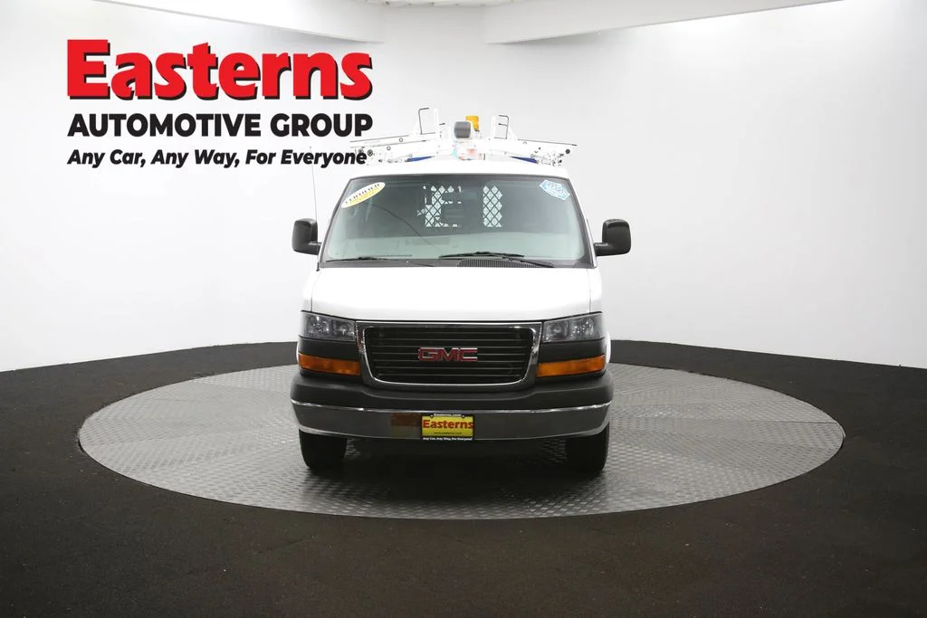 Used 2015 White GMC Work Van image 51