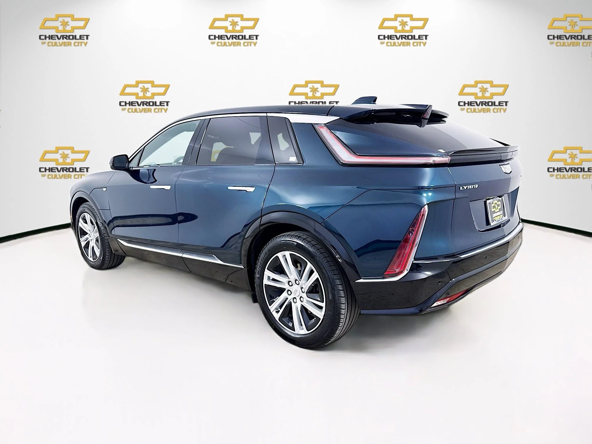 Used 2024 Emerald Lake Metallic Cadillac Tech image 6