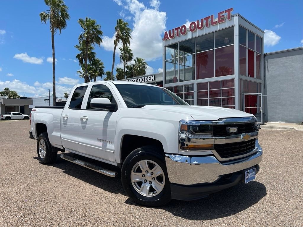 Used 2019 White Chevrolet LT image 1