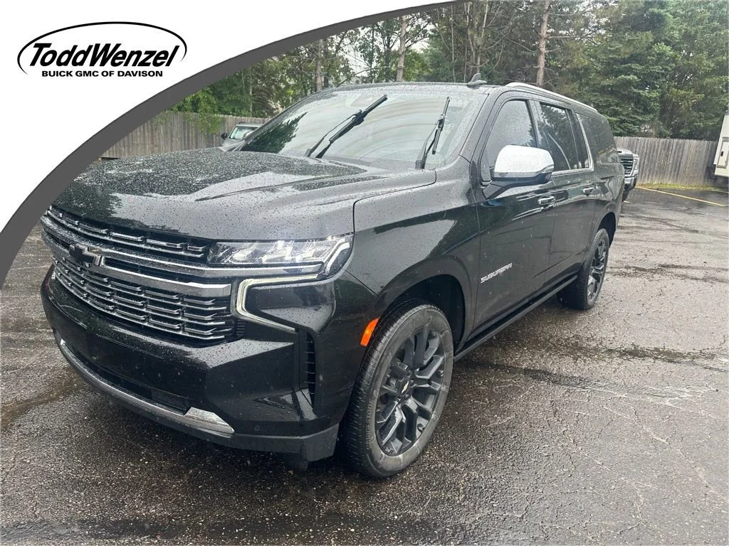 2023 Chevrolet Suburban 4WD 1500 Premier's photo