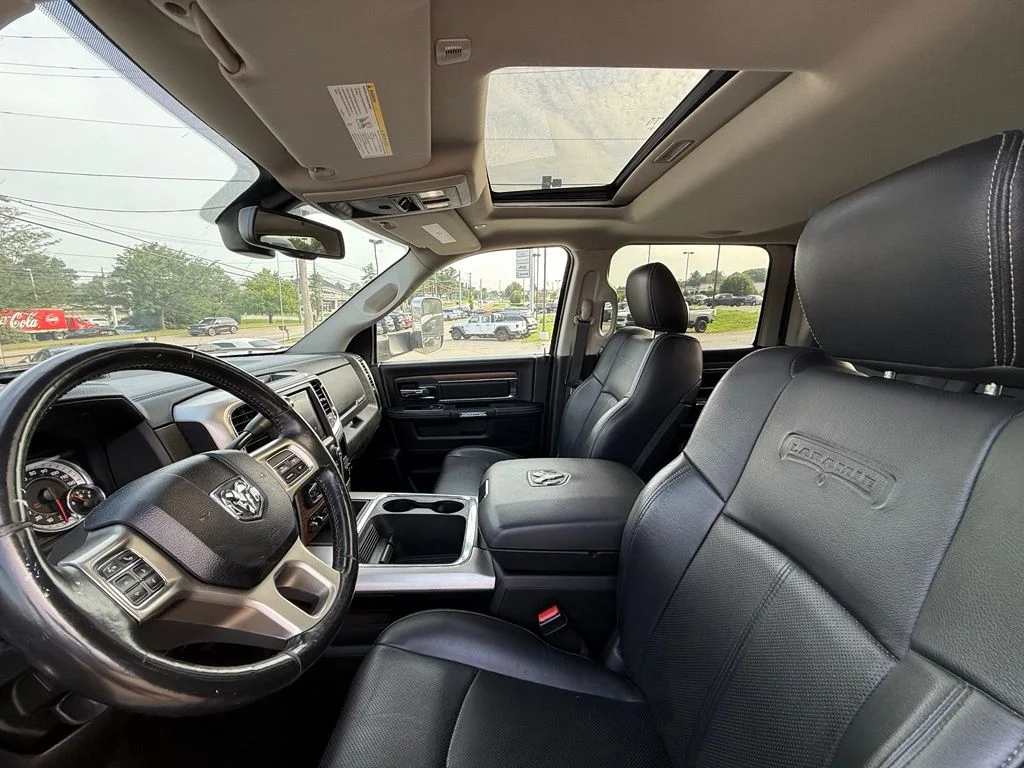 Used 2018 Black Ram Laramie image 14