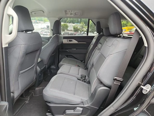 2026 Ford Explorer Active - Photo 10