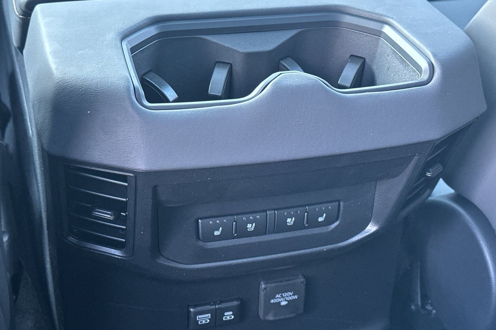 2026 Toyota Tundra Capstone - Photo 13