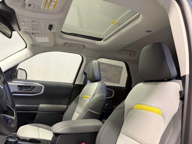 New 2026 Azure Gray Metallic Tri-Coat Ford Badlands® image 17