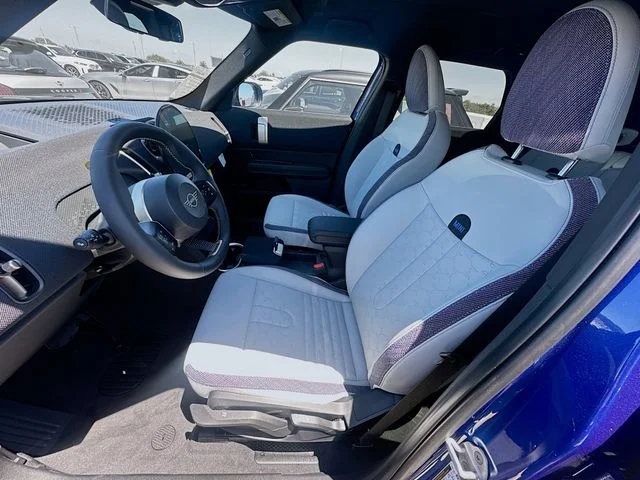 New 2026 Blue MINI Oxford Edition image 14