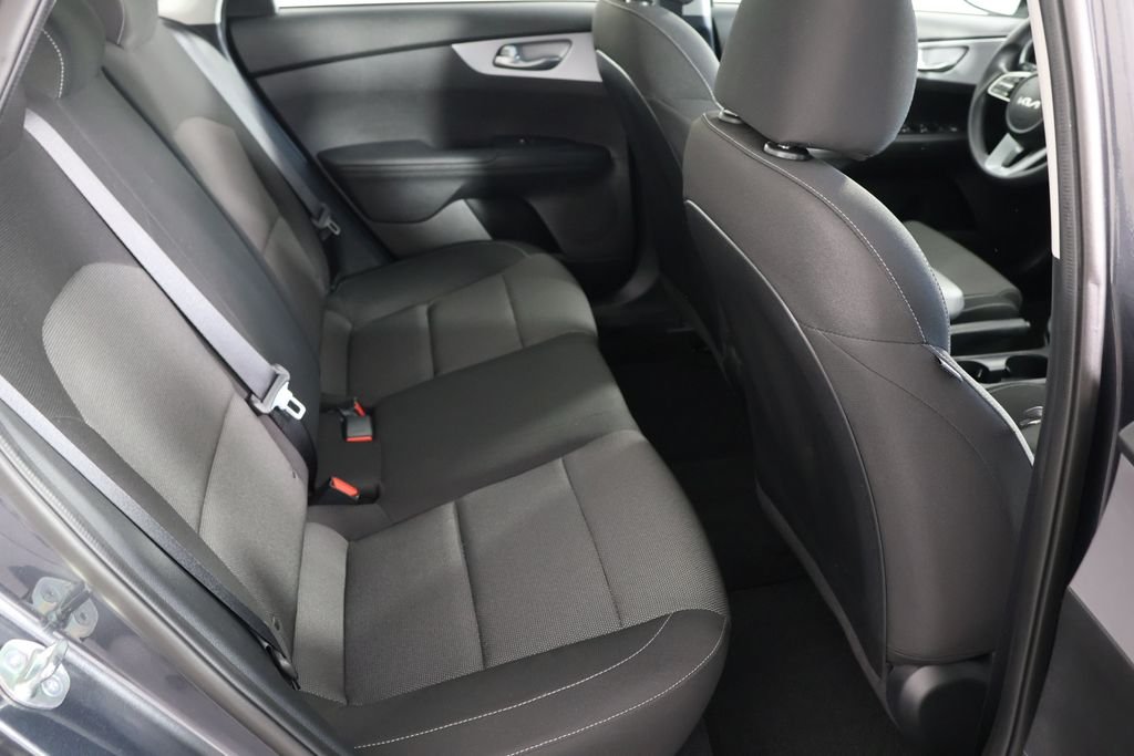 Used 2023 Gray Kia LXS image 19