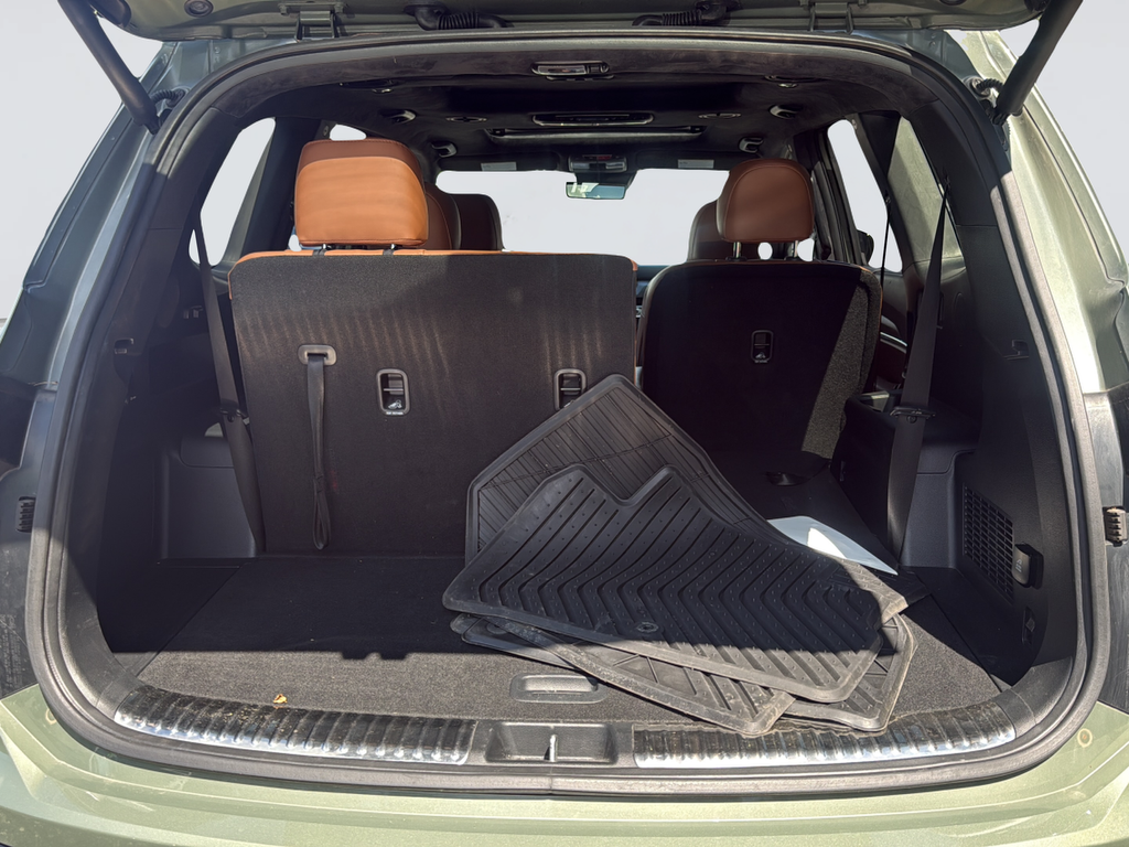 Used 2024 Green Kia SX-Prestige X-Pro image 35