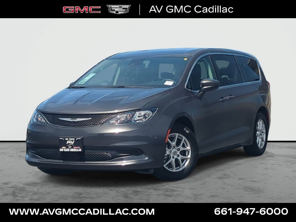 2023 Chrysler Voyager