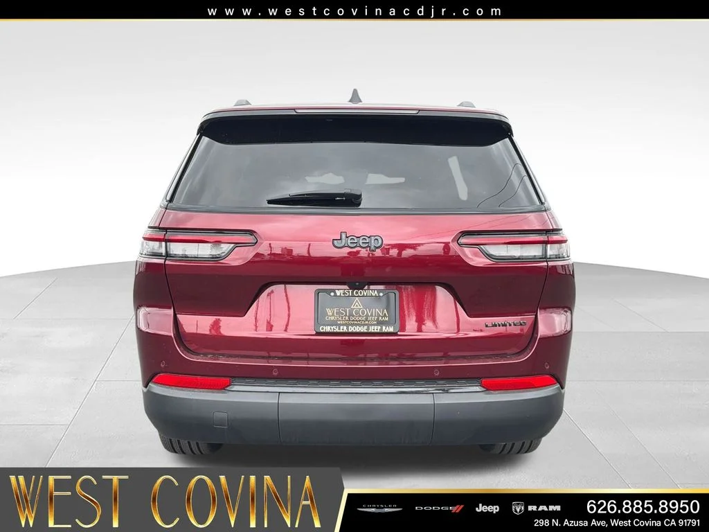 New 2025 Velvet Red Pearl-Coat Exterior Paint Jeep Limited image 4