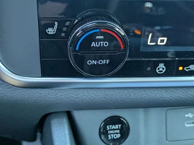 New 2026 Everest White Pearl TriCoat Nissan Rock Creek® image 24