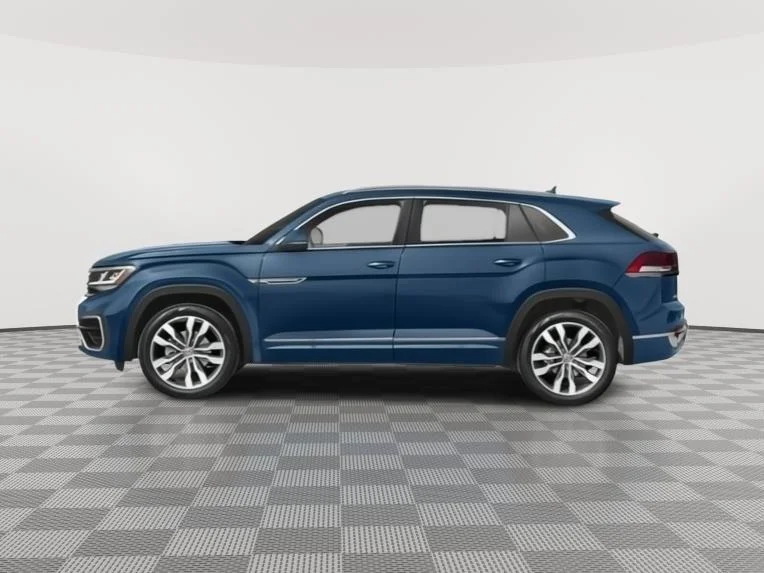 Used 2022 Deep Black Pearl Volkswagen 2.0T SEL R-Line image 18