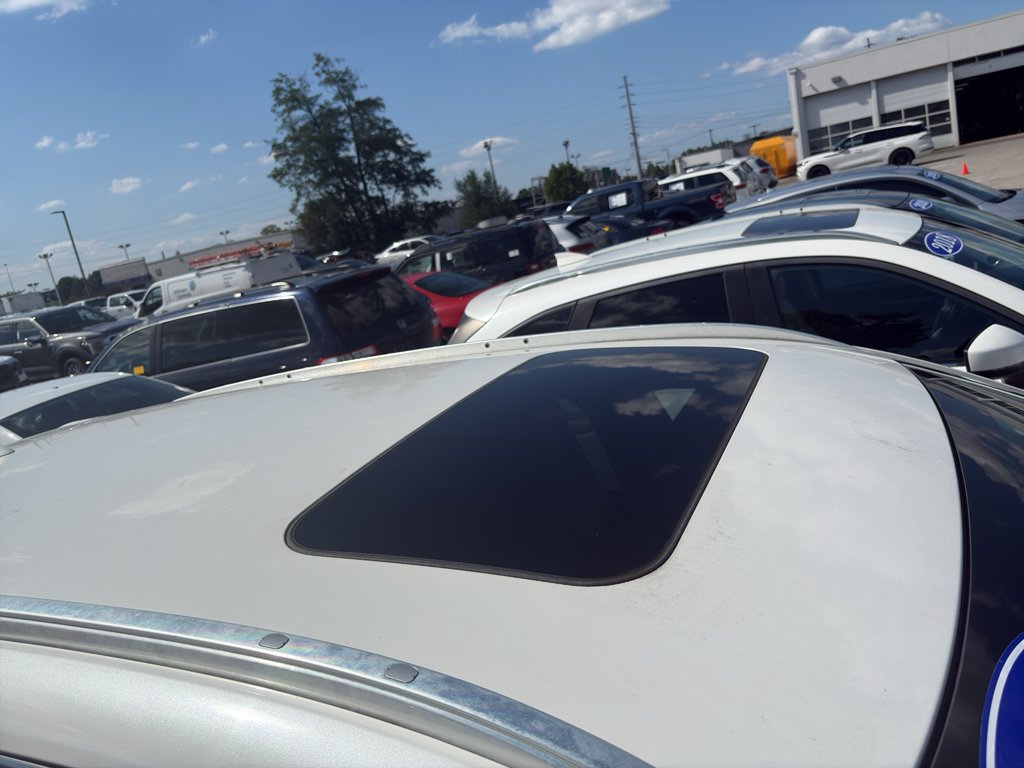 Used 2016 Snowflake White Pearl Mica Mazda Grand Touring image 3