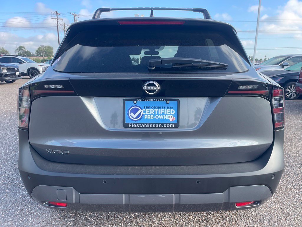 Used 2026 Gray Nissan SV image 4