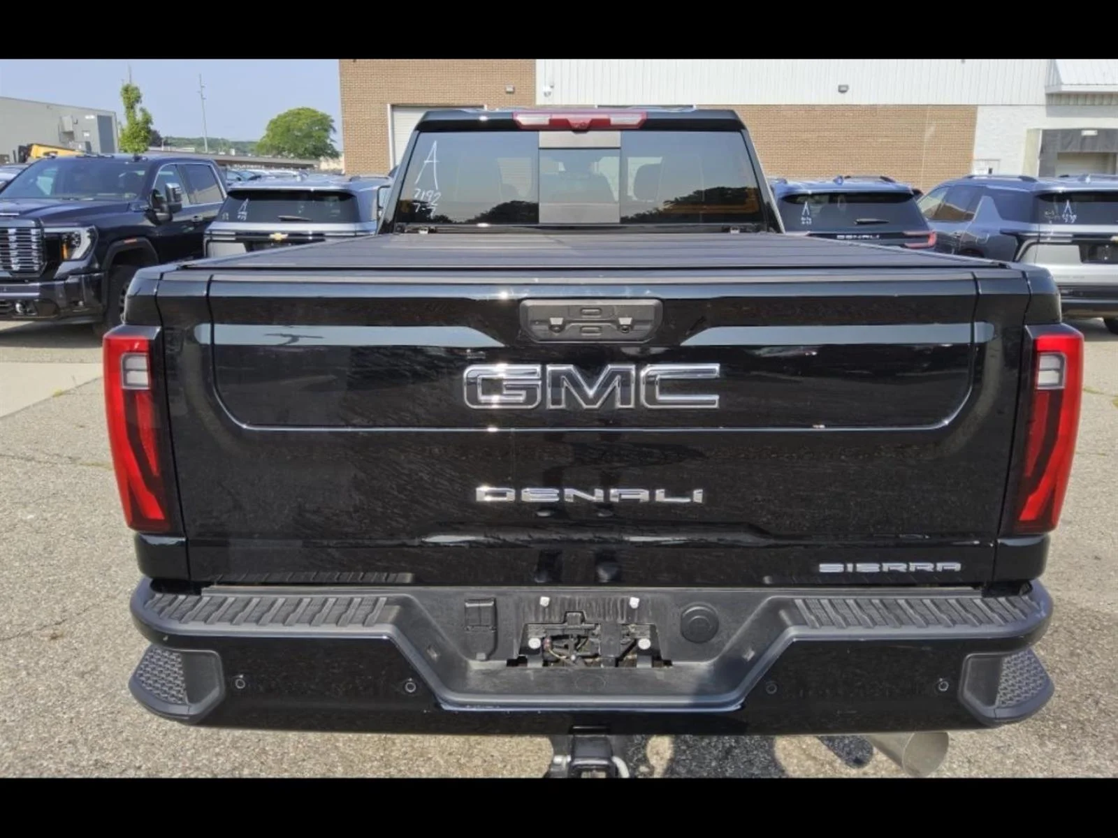 Used 2026 Onyx Black GMC Denali Ultimate image 6