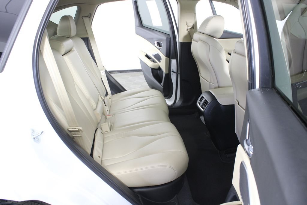 Used 2024 White Acura Base image 13