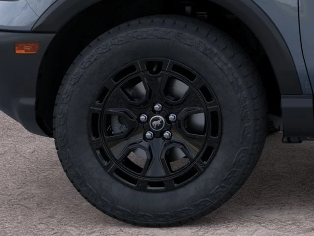 New 2026 Azure Gray Metallic Tri-Coat Ford Badlands image 19