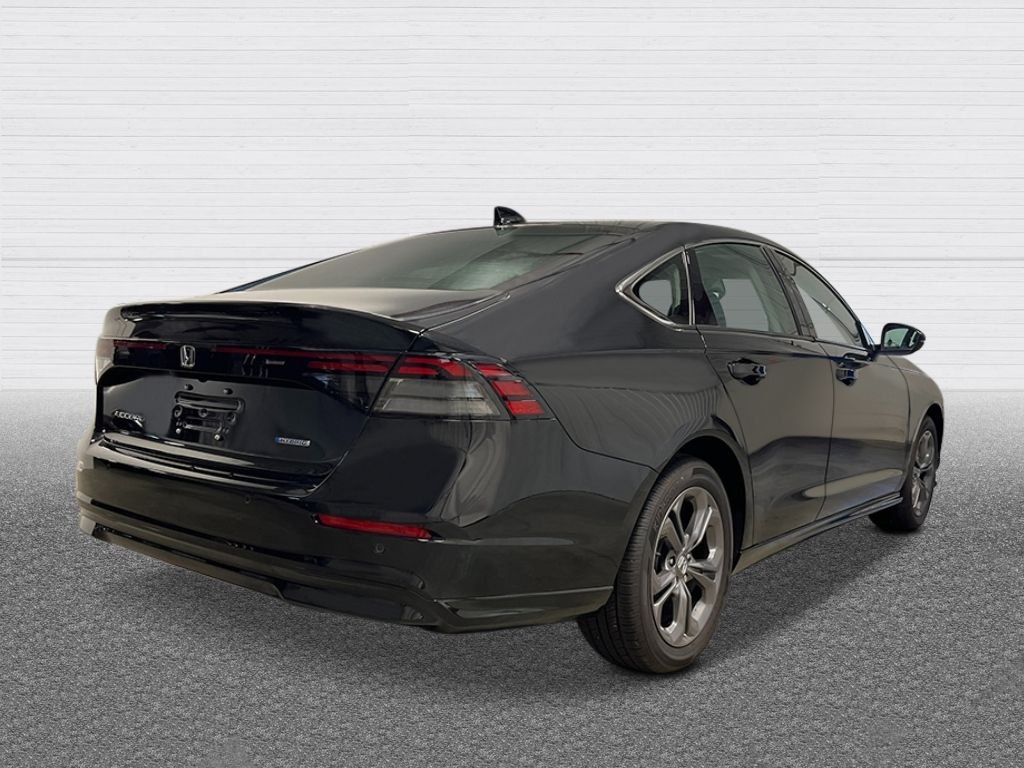New 2026 Crystal Black Pearl Honda EX-L Hybrid image 5