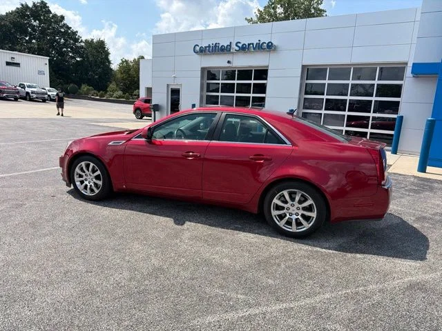 Used 2008 Red Cadillac Base image 6