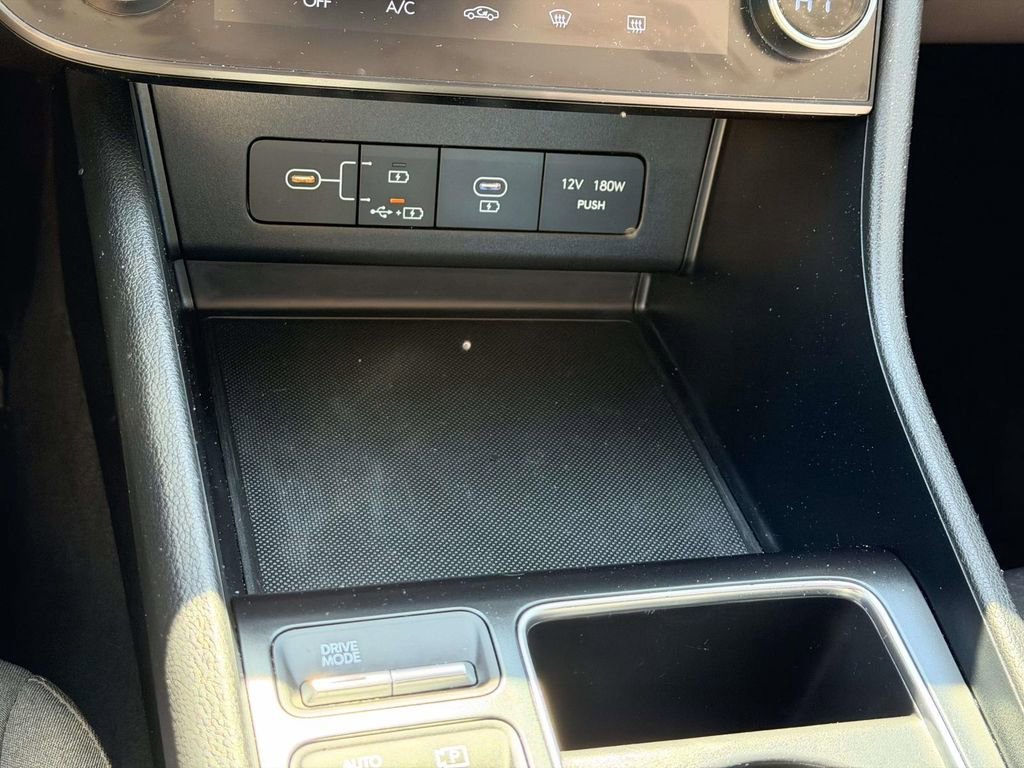 Used 2025 Portofino Gray Hyundai SEL image 6
