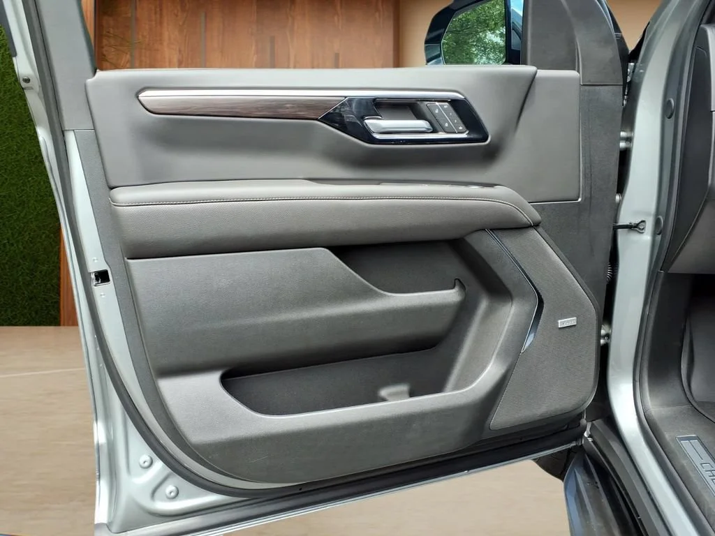 New 2026 Sterling Gray Metallic Chevrolet Premier image 18