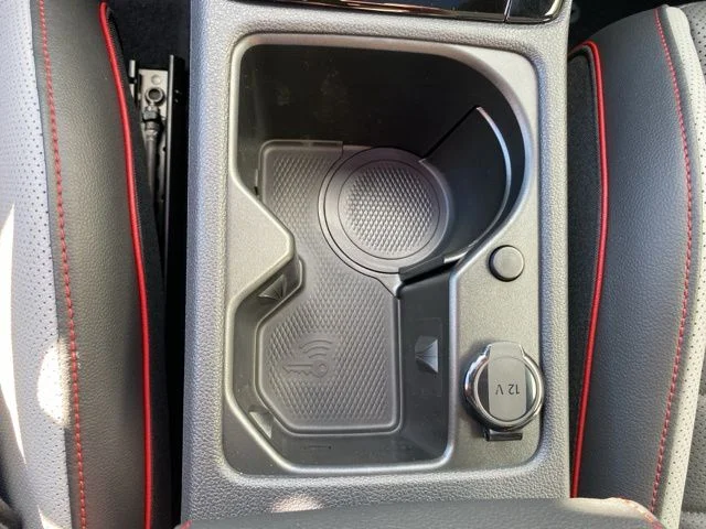 2025 Volkswagen Golf GTI SE - Photo 37