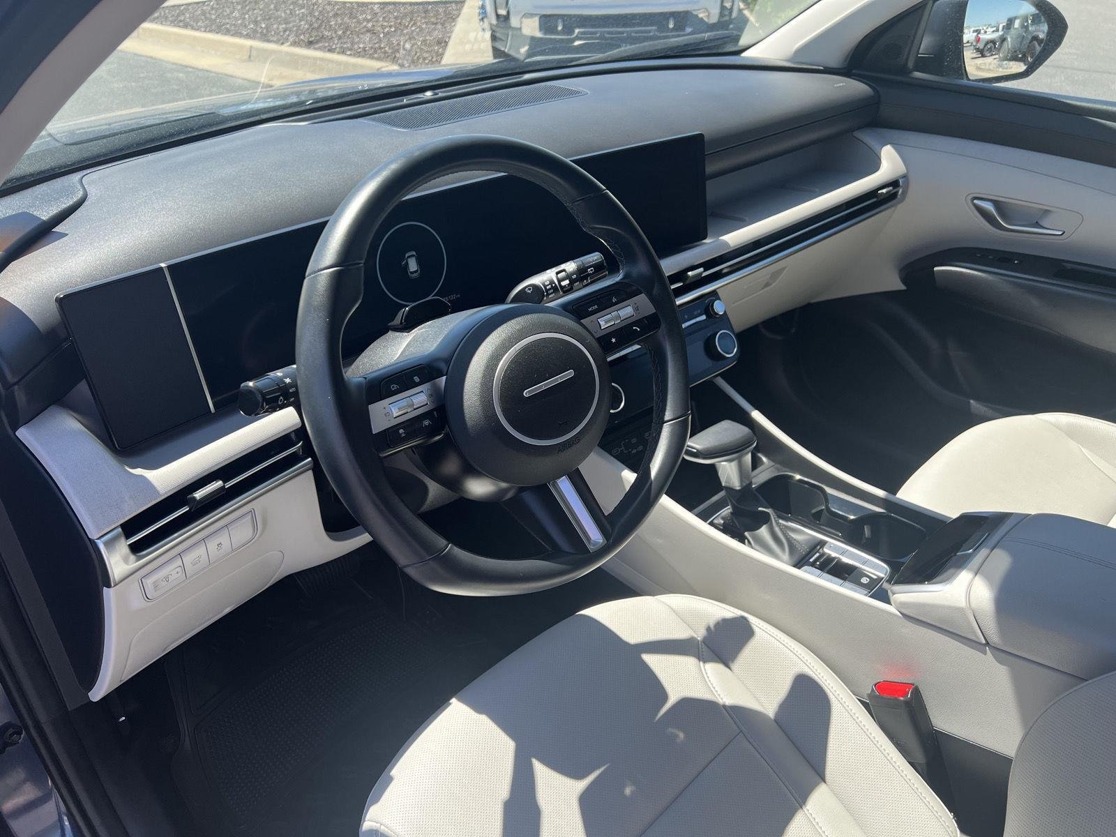 2025 Hyundai Tucson SEL Convenience - Photo 17