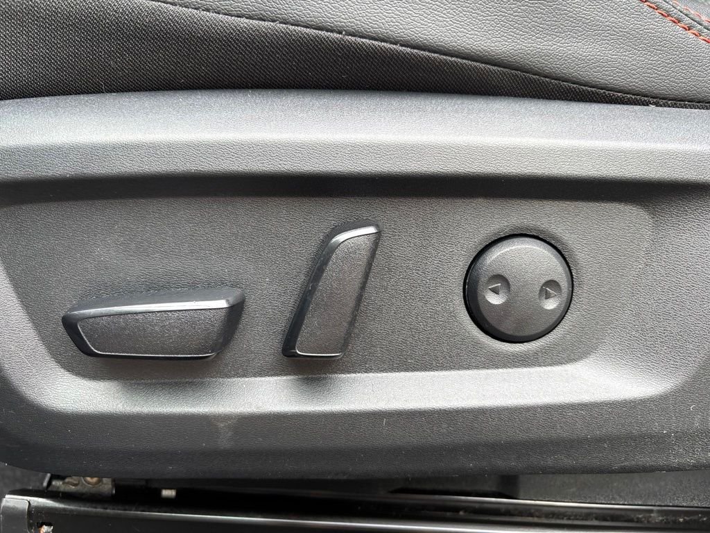 Used 2025 Black Nissan Rock Creek image 17