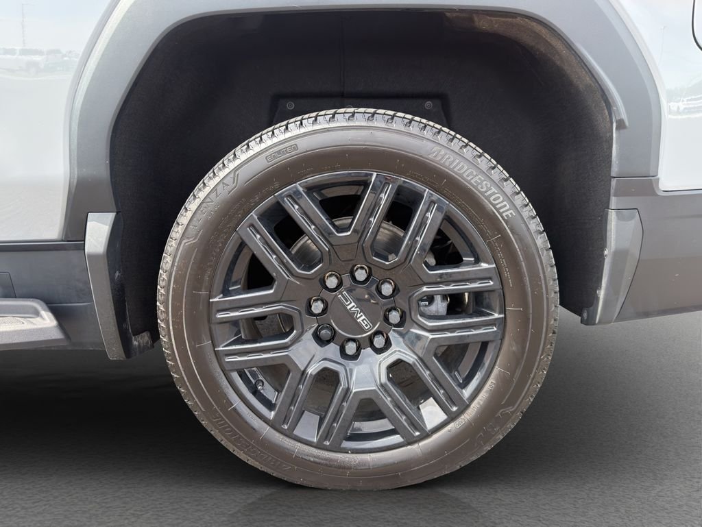 Used 2026 Gray GMC Elevation image 20