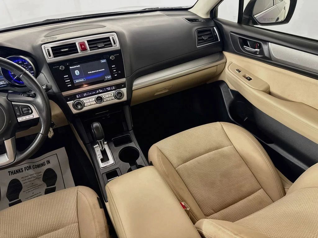 Used 2017 Lapis Blue Pearl Subaru 2.5i Premium image 28