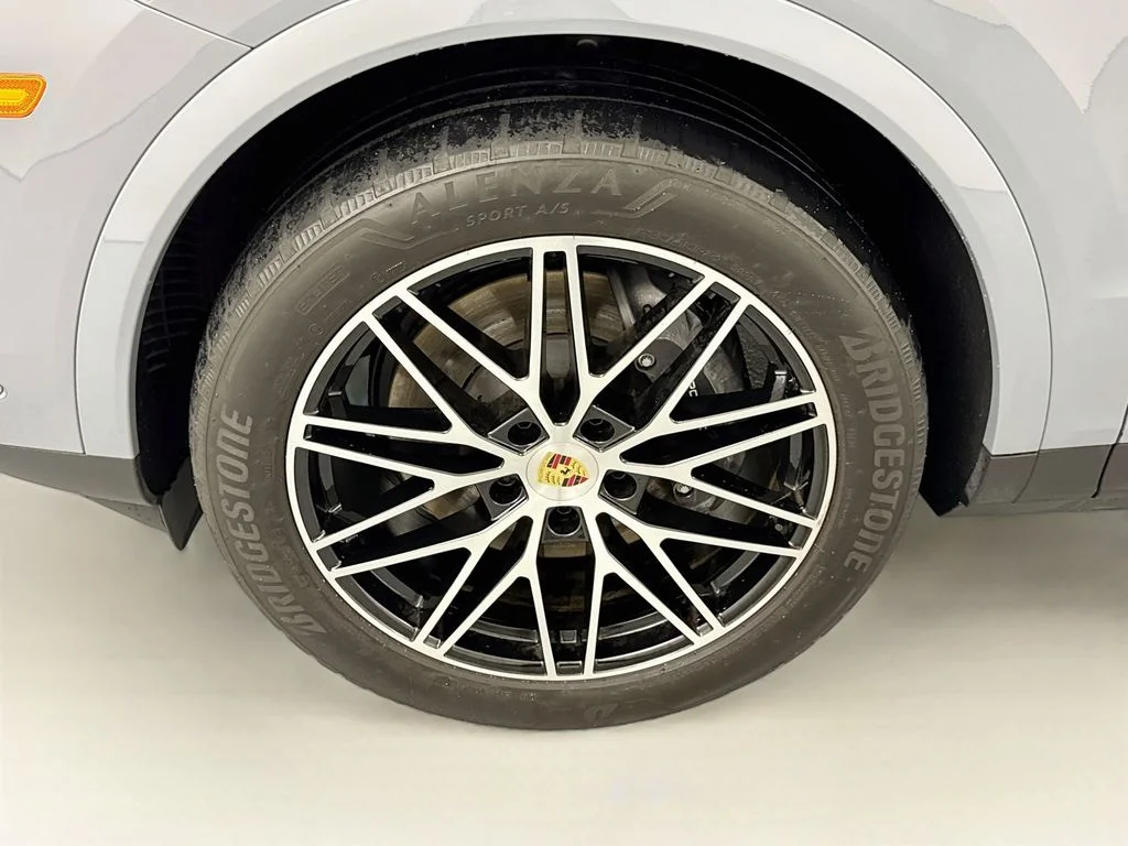 Used 2024 Blue Porsche Base image 32