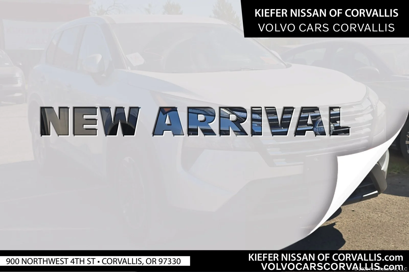 Used 2025 Brilliant Silver Metallic Nissan SV image 1