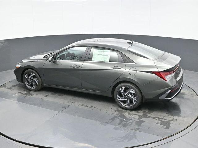 New 2026 Gray Hyundai Limited image 11