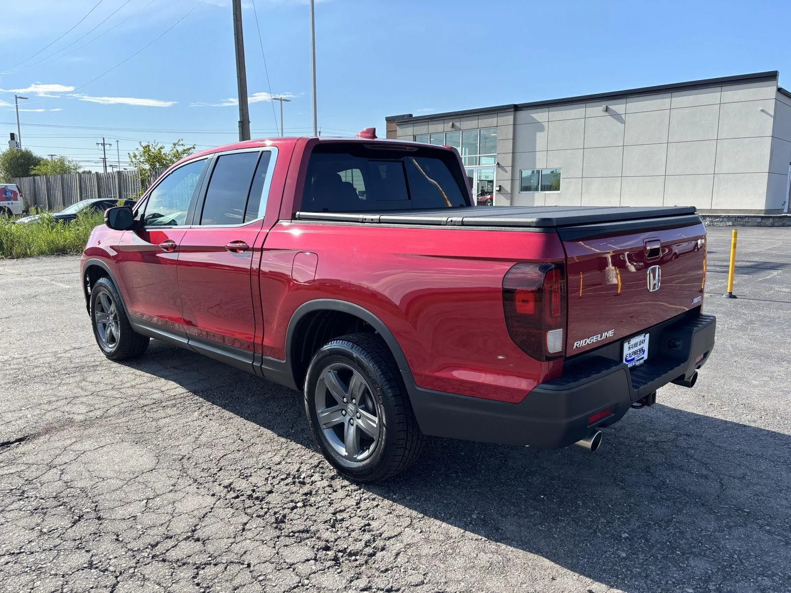 Used 2023 Radiant Red Metallic II Honda RTL image 5
