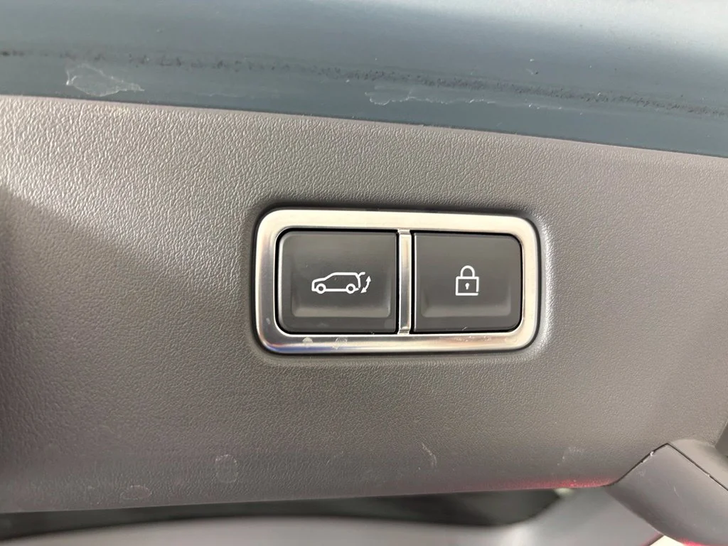Used 2024 Green Kia GT-Line image 39