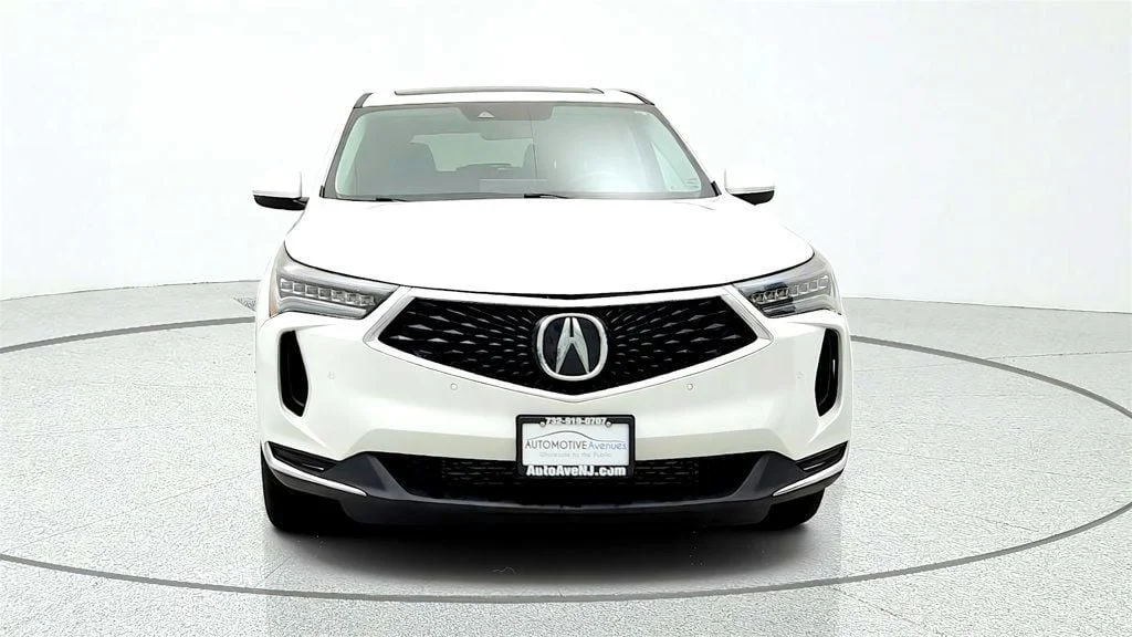 Used 2024 Platinum White Pearl Acura SH-AWD w/Technology Package image 2
