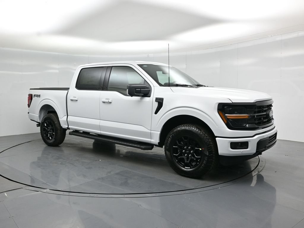 New 2026 Oxford White Ford XLT image 23