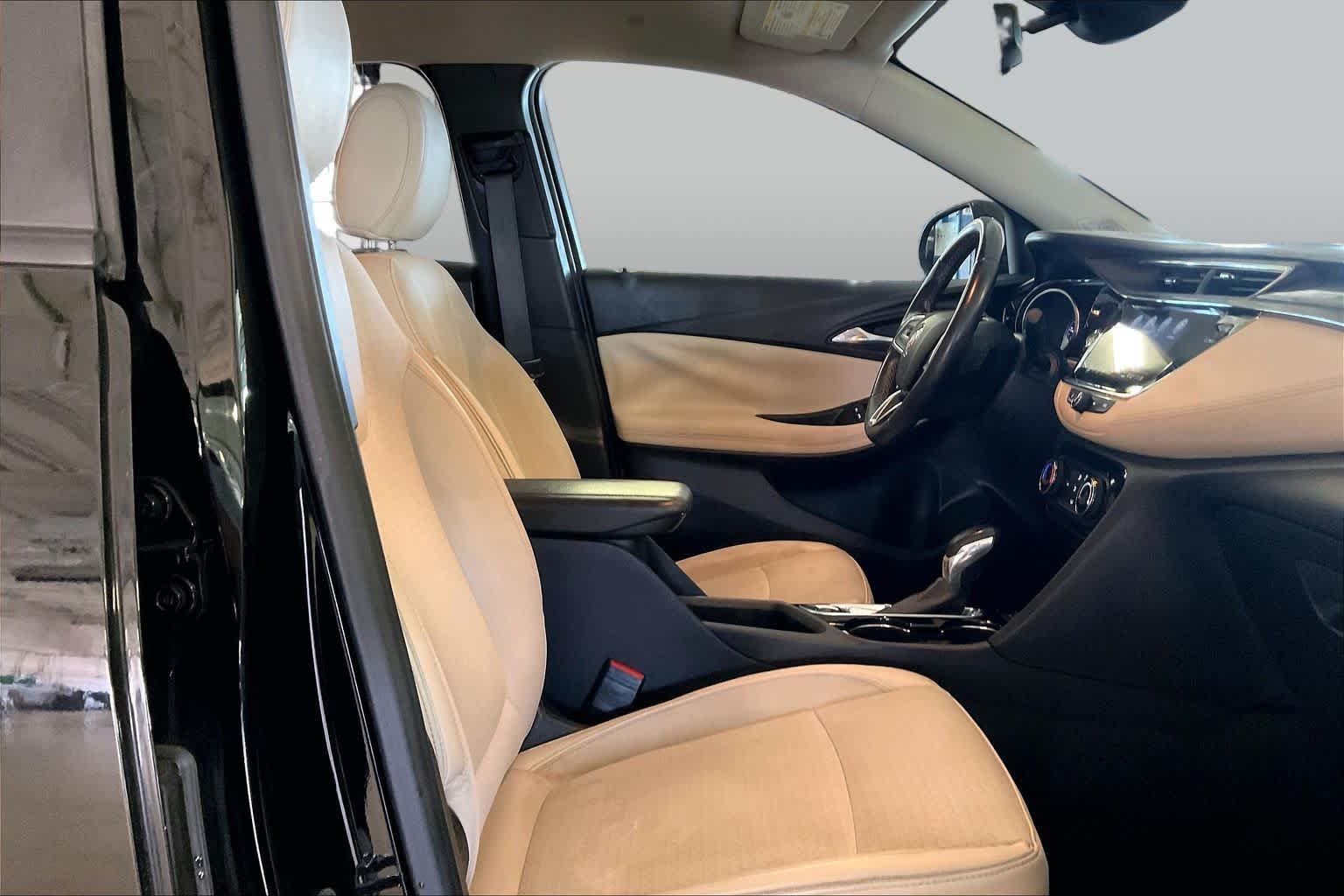 Pre-Owned 2021 Buick Encore GX Preferred
