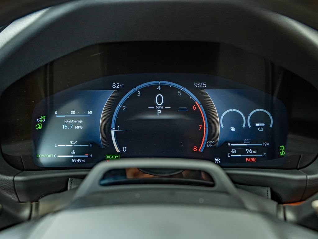 New 2025 Nori Green Pearl Lexus 700h Ultra Luxury image 25