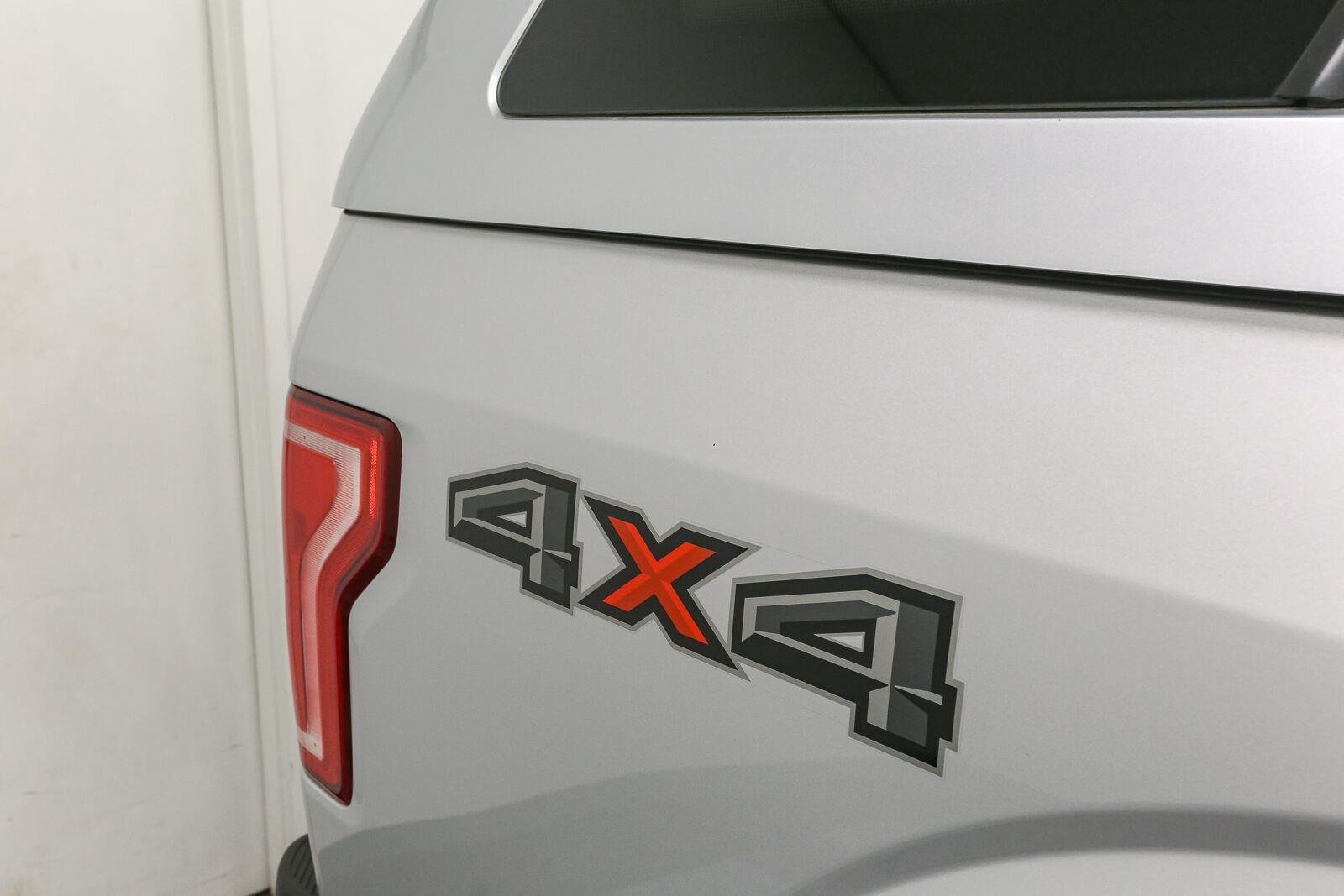 Used 2016 Ingot Silver Metallic Ford XLT image 9