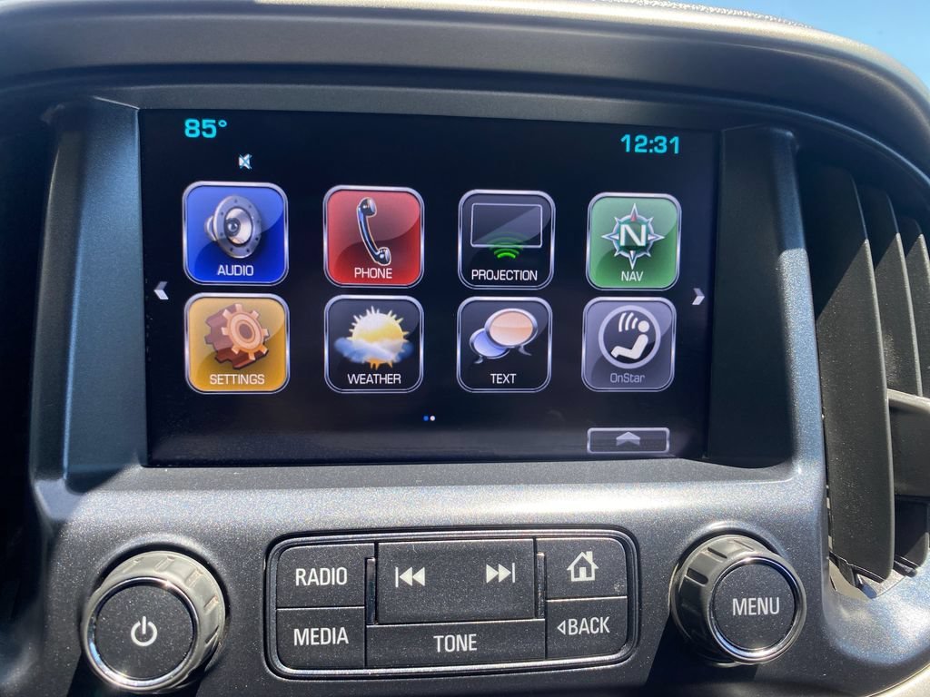 Used 2018 BLACK Chevrolet 4WD Z71 image 18