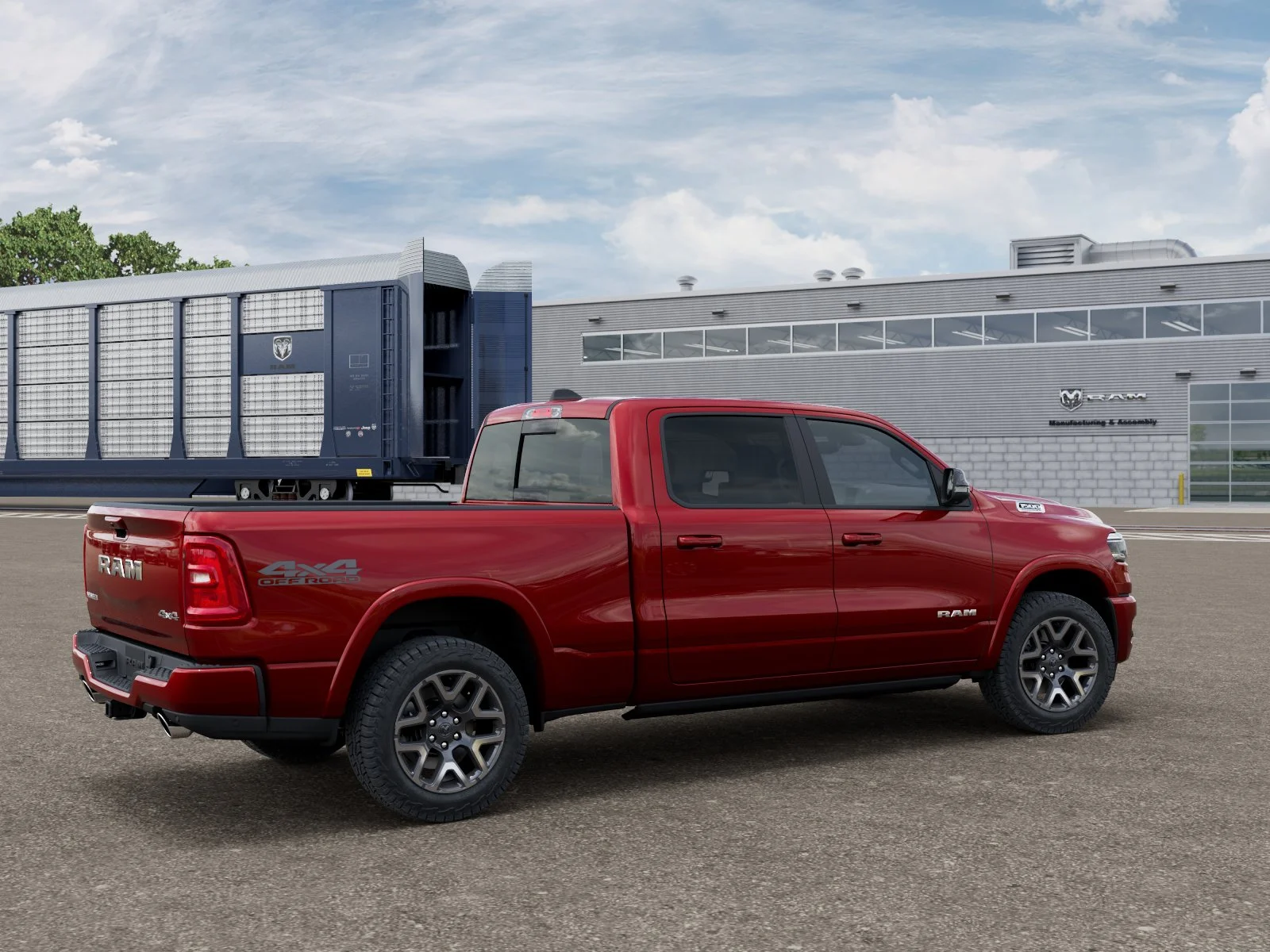 New 2026 Molten Red Pearl-Coat Exterior Paint RAM LARAMIE image 4