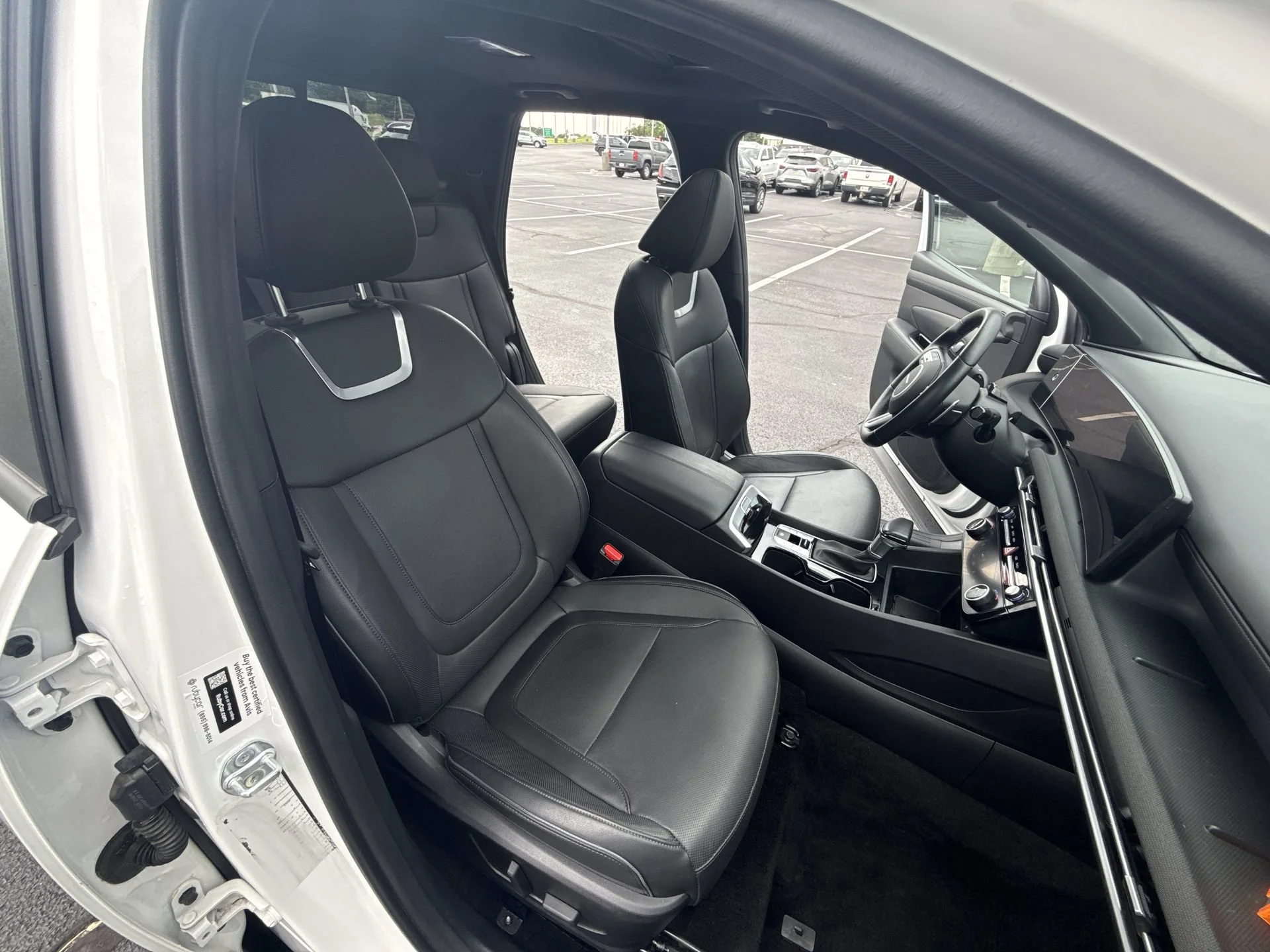2025 Hyundai Santa Cruz Limited - Photo 24