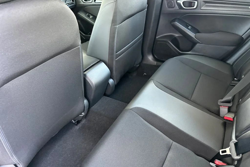 Used 2026 Solar Silver Metallic Honda Sport image 13