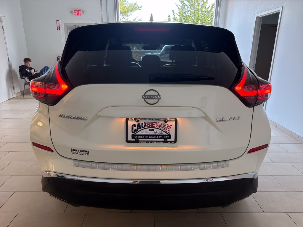 Used 2023 Pearl White Nissan SL image 6