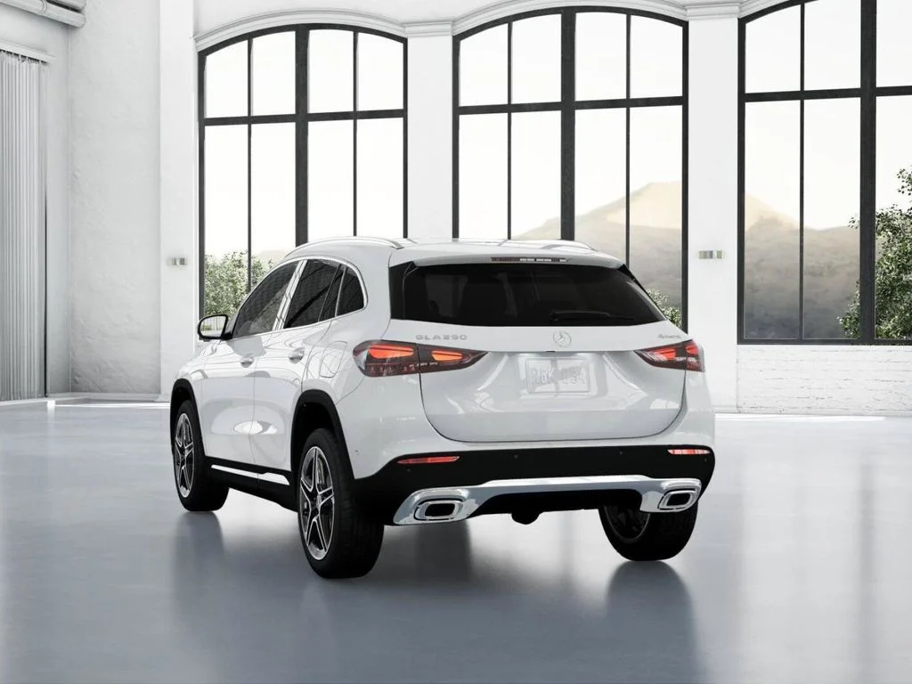 New 2026 White Mercedes-Benz GLA 250 image 27